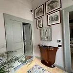 Palazzo Carafa Santangelo 4* نابولي