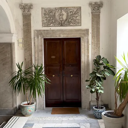 Bed & Breakfast Palazzo Carafa Santangelo Naples